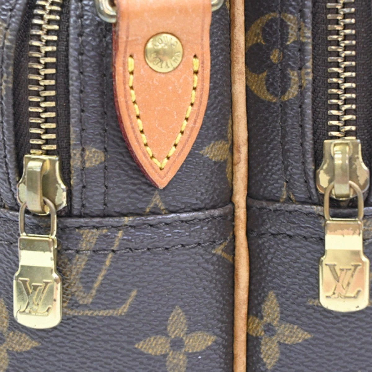 LOUIS VUITTON Reporter PM Crossbody Shoulder Bag Monogram Leather M45254 34KC186