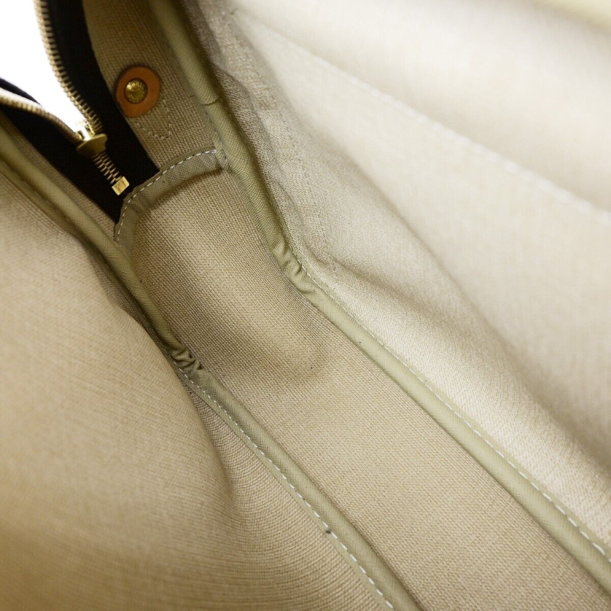 LOUIS VUITTON Reporter PM Crossbody Shoulder Bag Monogram Leather M45254 17ED015