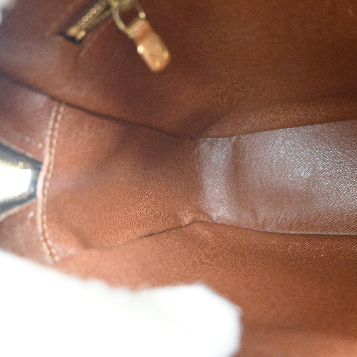 LOUIS VUITTON Nile Crossbody Shoulder Bag Monogram Leather Brown M45244 82MA341
