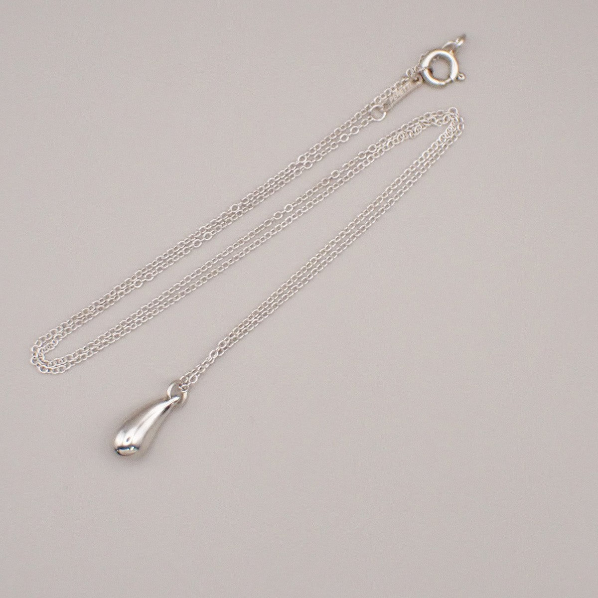Tiffany & Co. Logo Tear Drop Chain Necklace Pendant Ag 925 Silver 09YH713