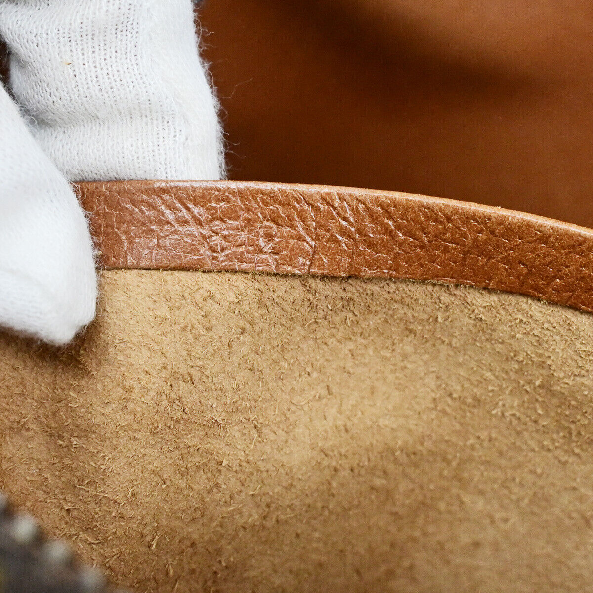 LOUIS VUITTON Nile GM Crossbody Shoulder Bag Monogram Leather BN M45242 60SJ517