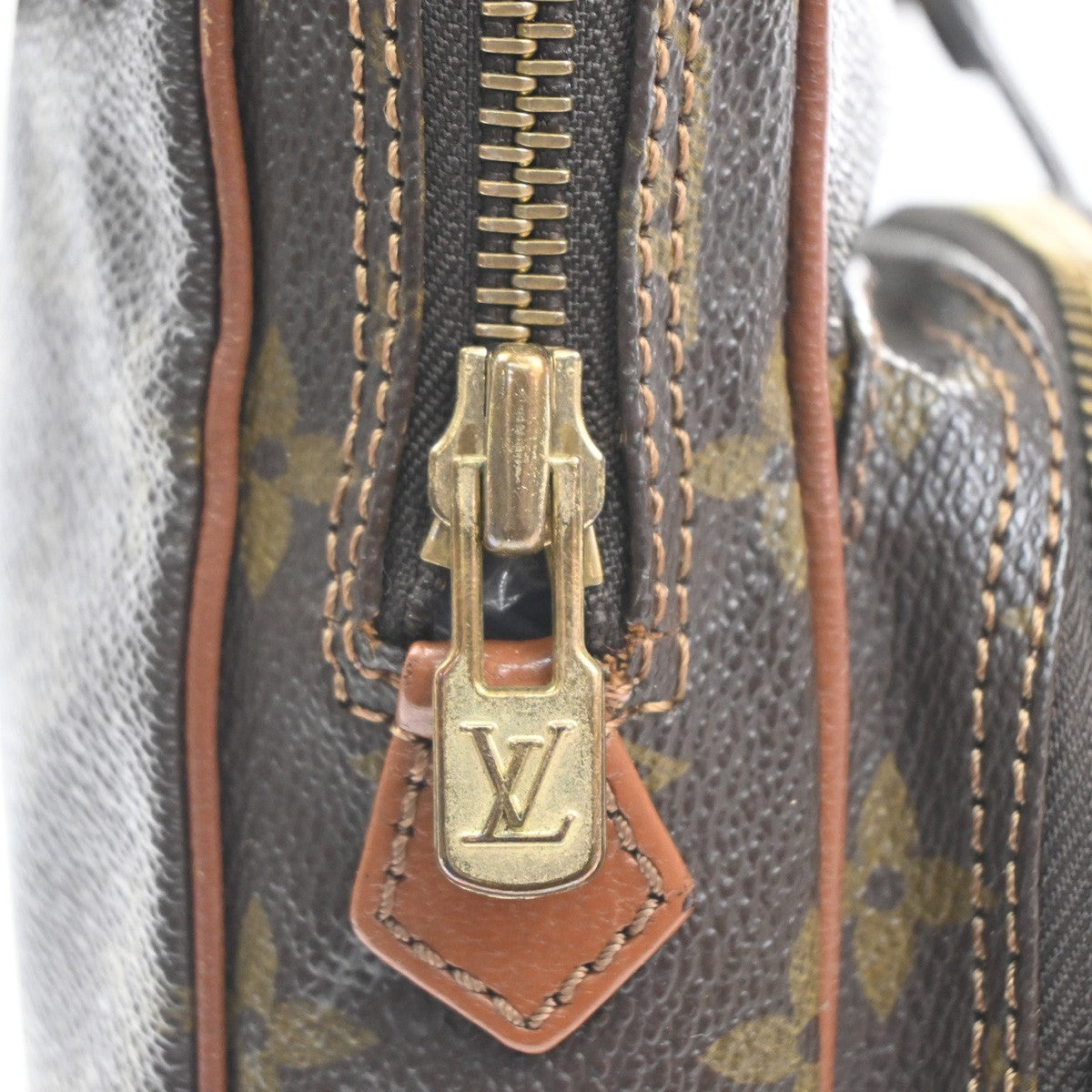 LOUIS VUITTON Mini Amazon Shoulder Bag Monogram Leather Brown M45238 67KC399