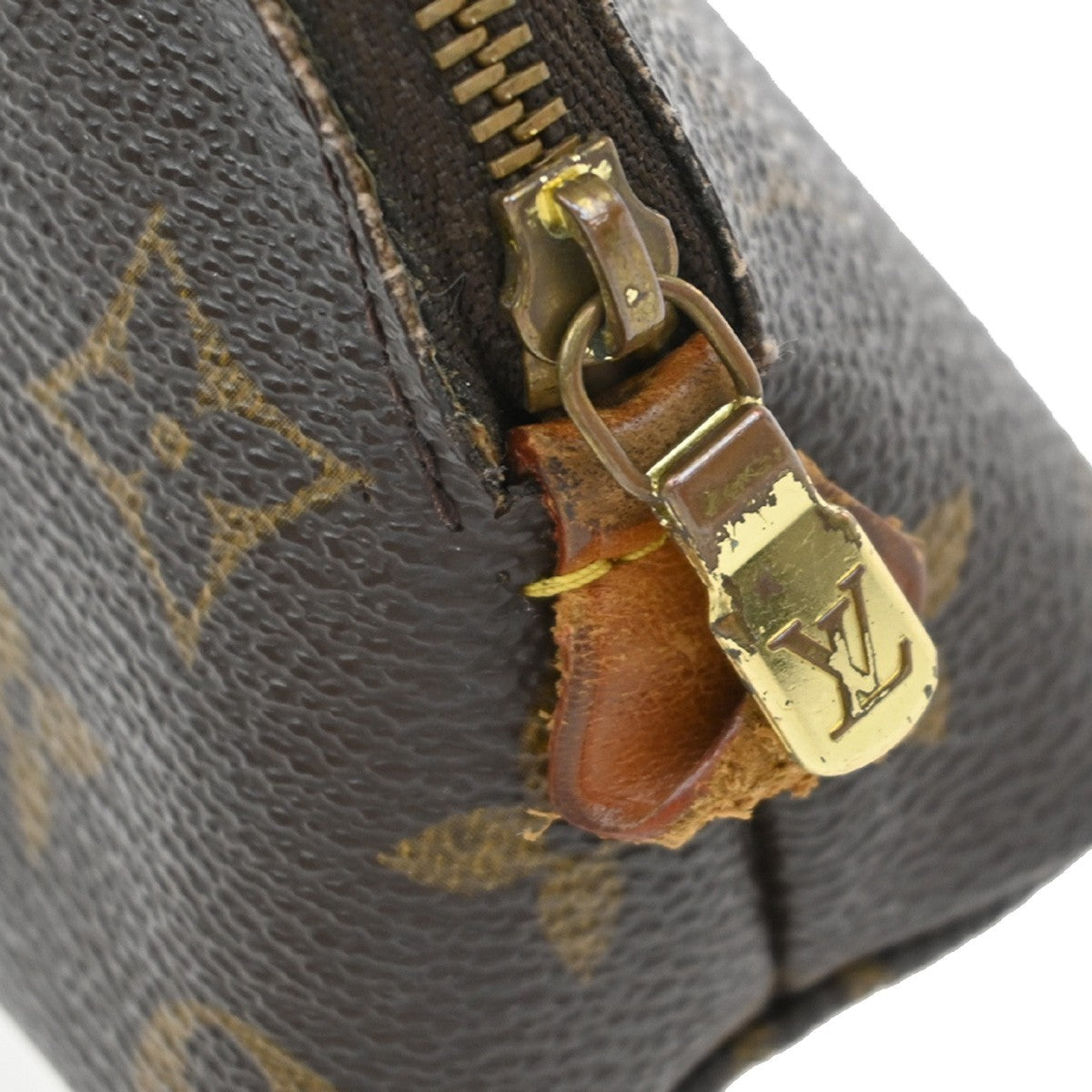 LOUIS VUITTON Pochette Cosmetic Pouch Bag Monogram Leather BN M47515 66EF909