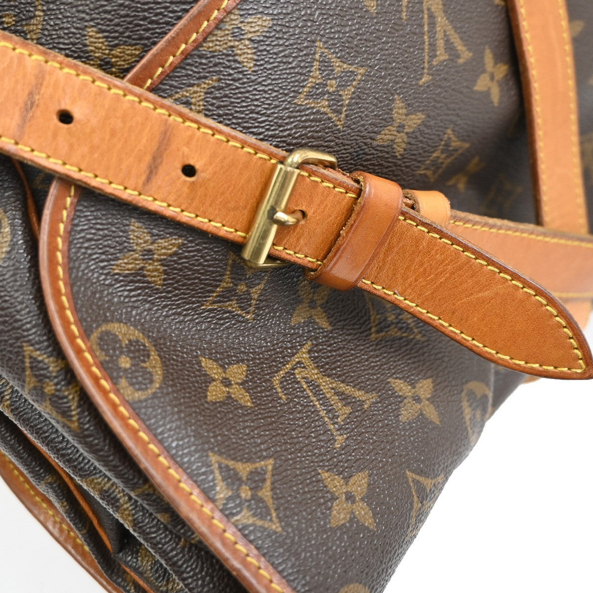 LOUIS VUITTON Saumur 35 Shoulder Bag Monogram Leather BN France M42254 88CA793