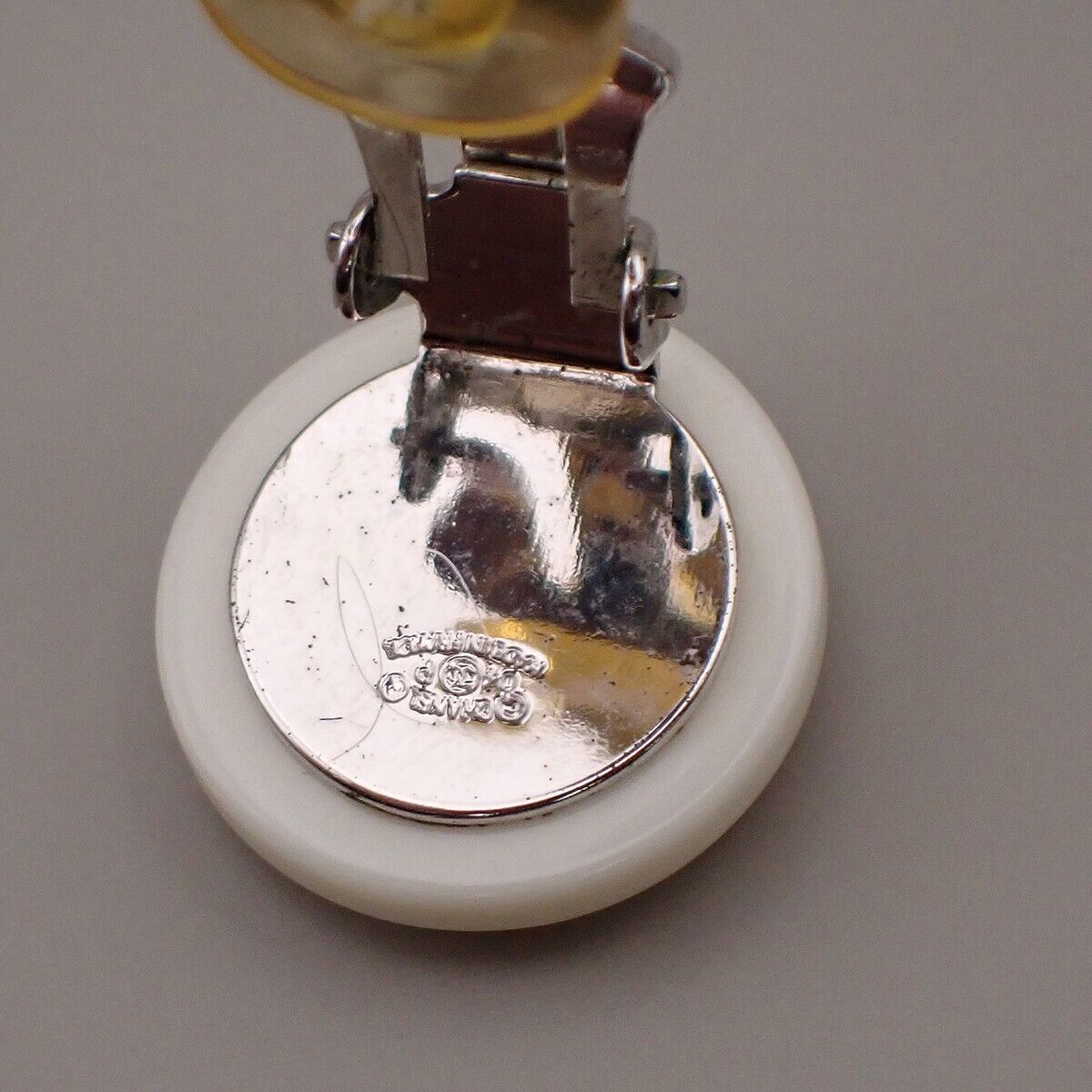 CHANEL CC Logo Clover Round Button Earrings 04P Clip-On White Silver 32YE499