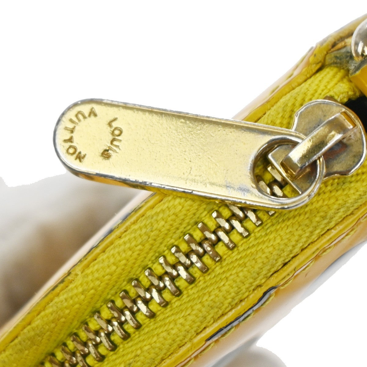 LOUIS VUITTON Yayoi Kusama Coin Case Porte Monnaie Chapeau Vernis M91569 30KD055