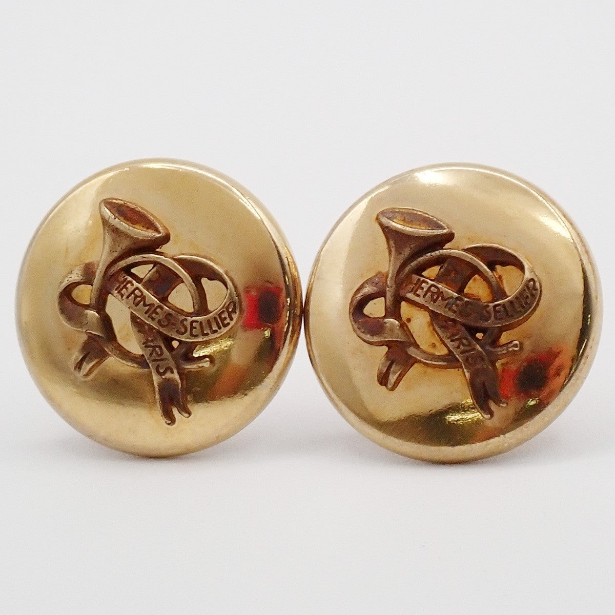 HERMES Logo Horn Sellier Trumpet and Ribbon Motif Earrings Clip-On Gold 01YH840
