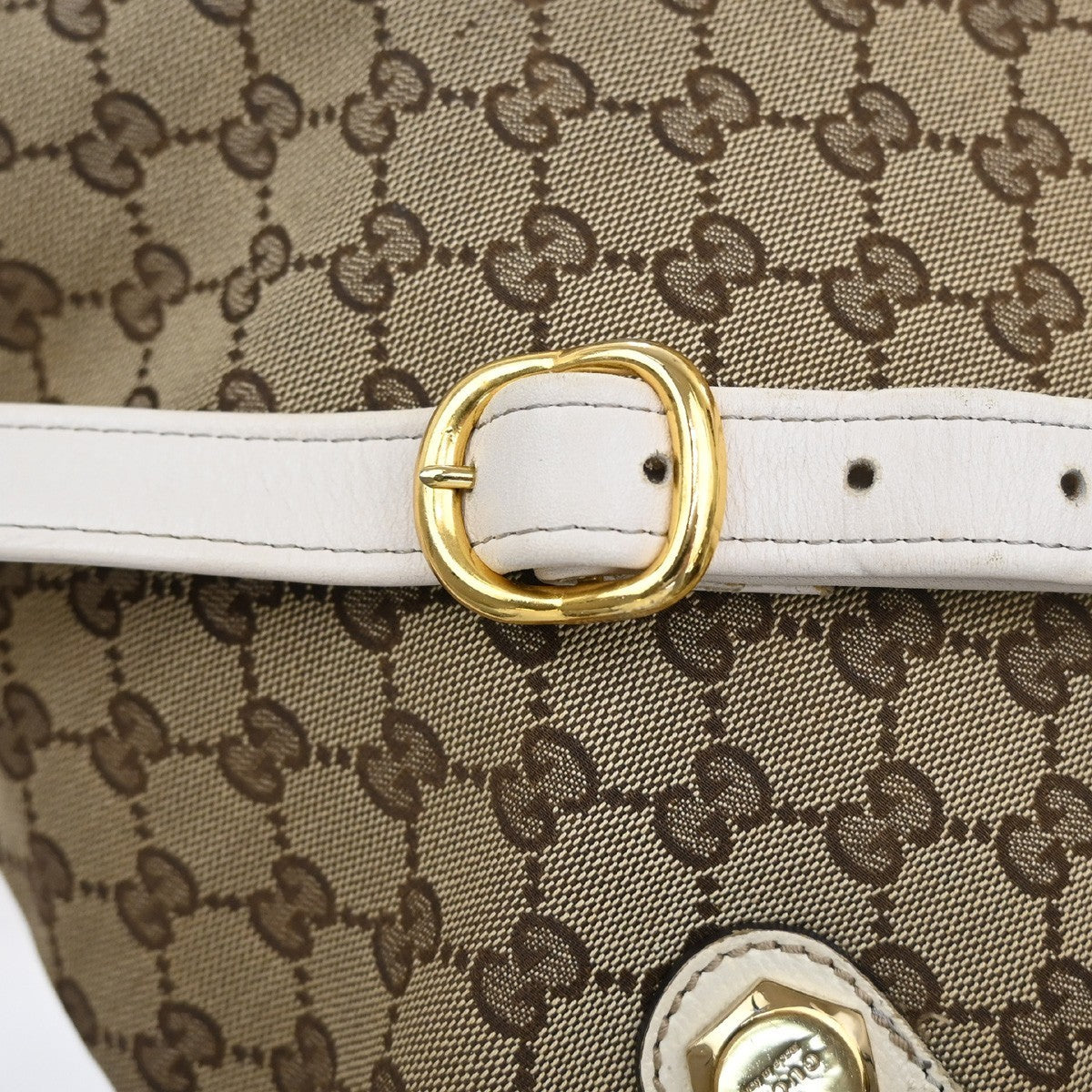GUCCI Logo  Shoulder Bag GG  Canvas Leather Beige White GHW Italy 31CA457