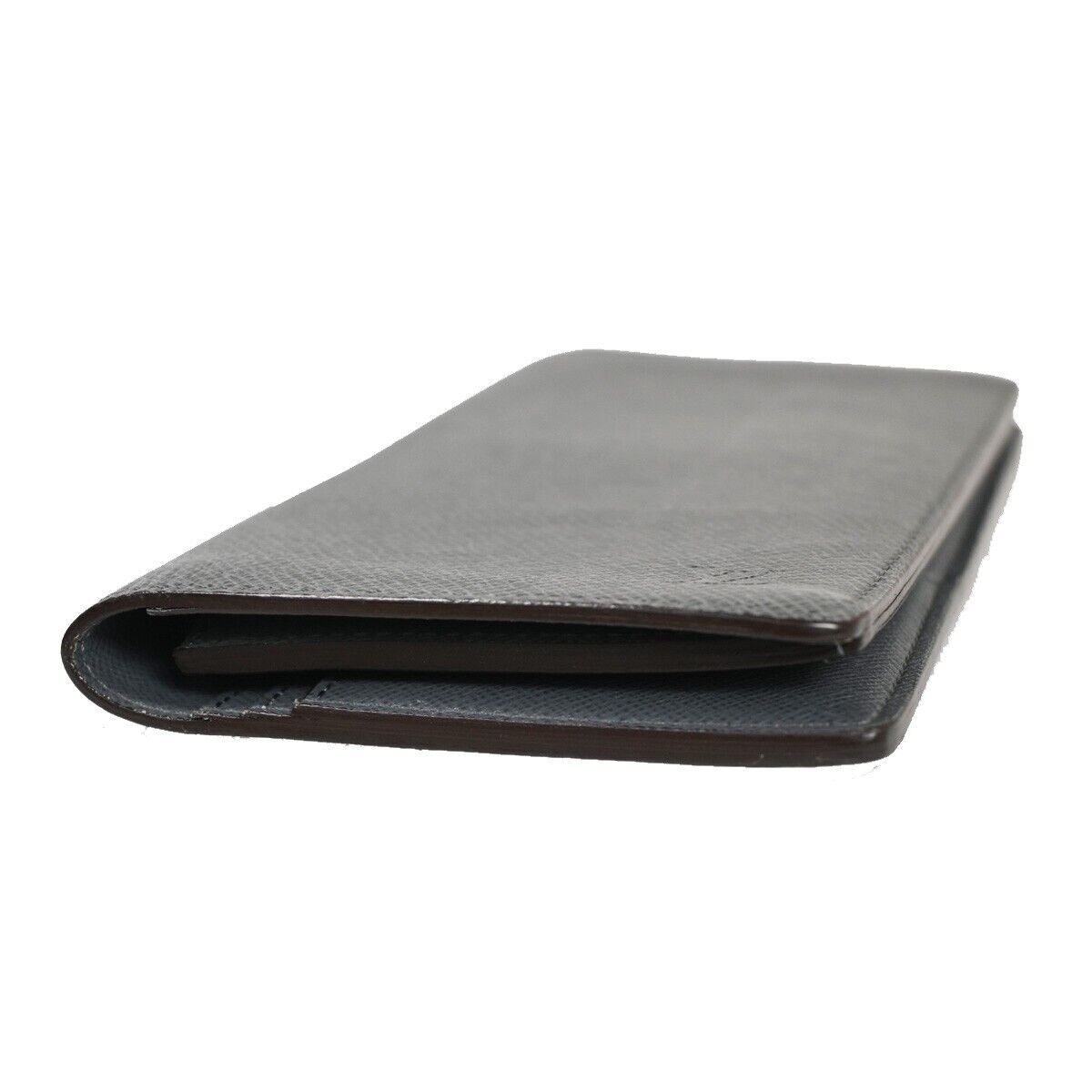 LOUIS VUITTON Portefeuille Brazza Long Wallet Taiga Leather Gray M32653 67YB981