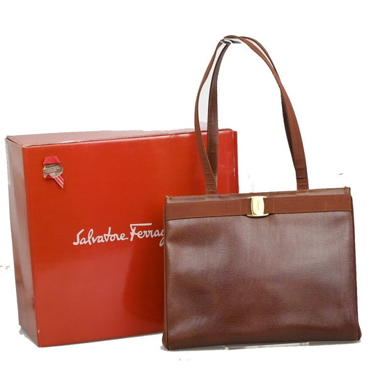 17.Live SALVATORE FERRAGAMO Vara Shoulder Bag Embossing Leather Brown 63KB860