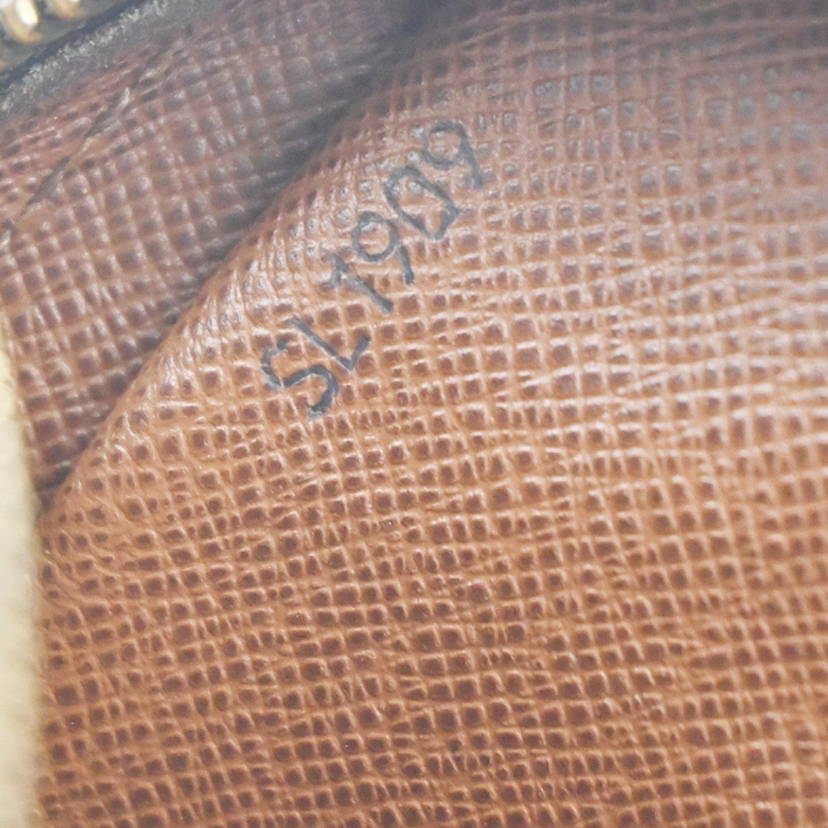 LOUIS VUITTON Danube Shoulder Bag Monogram Leather Brown France M45266 65KC819