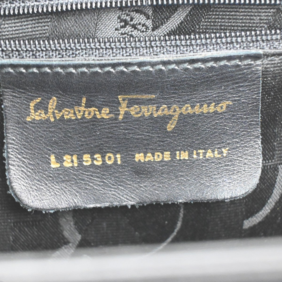 Salvatore Ferragamo Logo Vara flap Hand bag Leather Black GHW Italy 62MA110