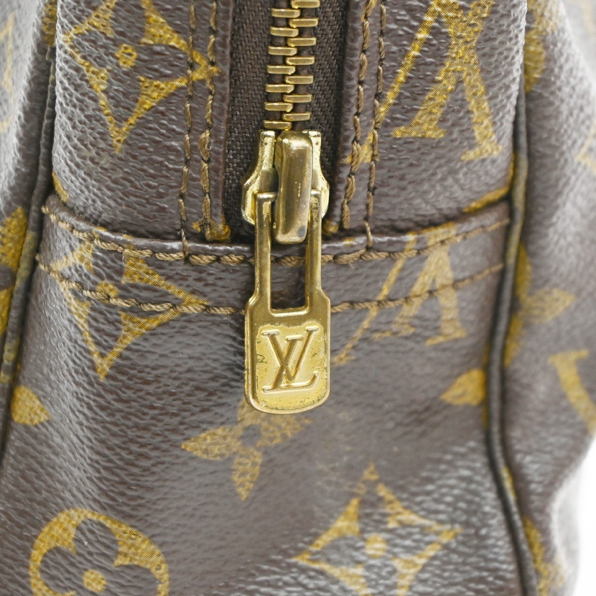 LOUIS VUITTON Trousse Toilette 28 Clutch Hand Bag Monogram Brown M47522 66MA051
