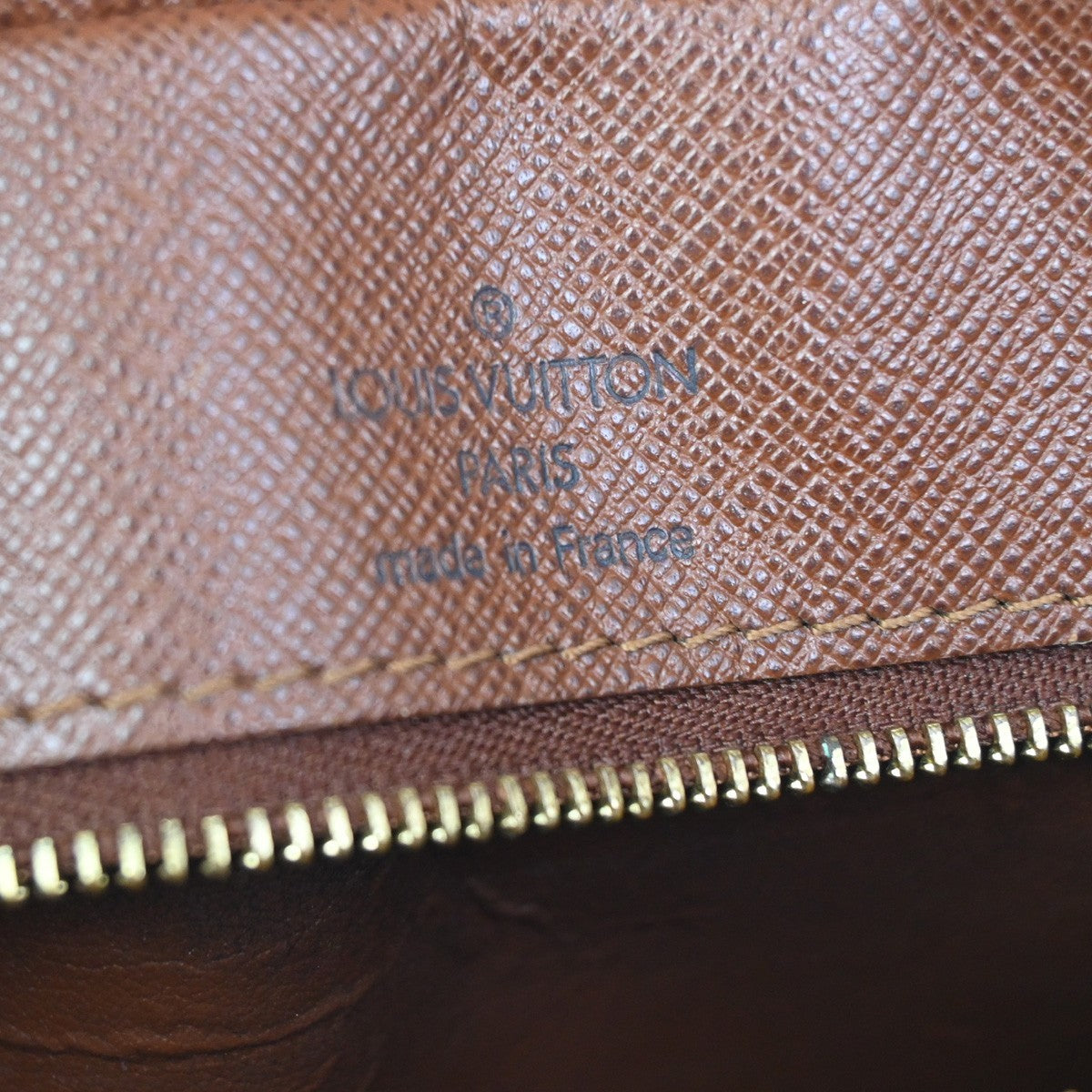 LOUIS VUITTON Nile Crossbody Shoulder Bag Monogram Leather Brown M45244 81ZA337