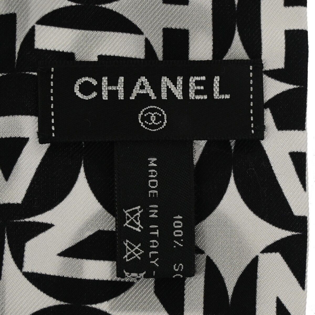 CHANEL Logo Long Scarf Ribbon 100% Silk White Black Red Italy Accessory 67YC050