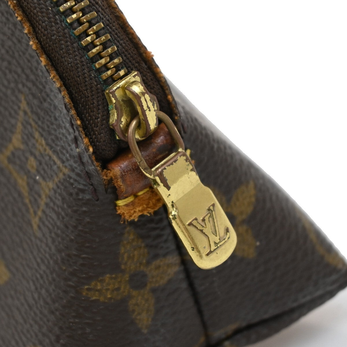 LOUIS VUITTON Pochette Cosmetic Pouch Bag Monogram Leather BN M47515 02EE140