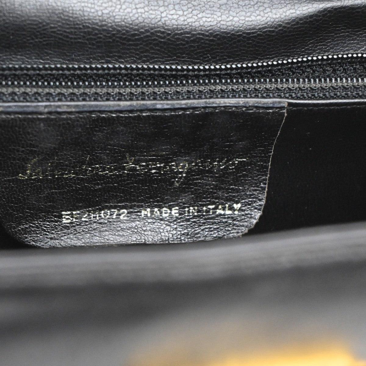 SALVATORE FERRAGAMO Gancini 2Way Shoulder Clutch Hand Bag Leather Black 38CA376