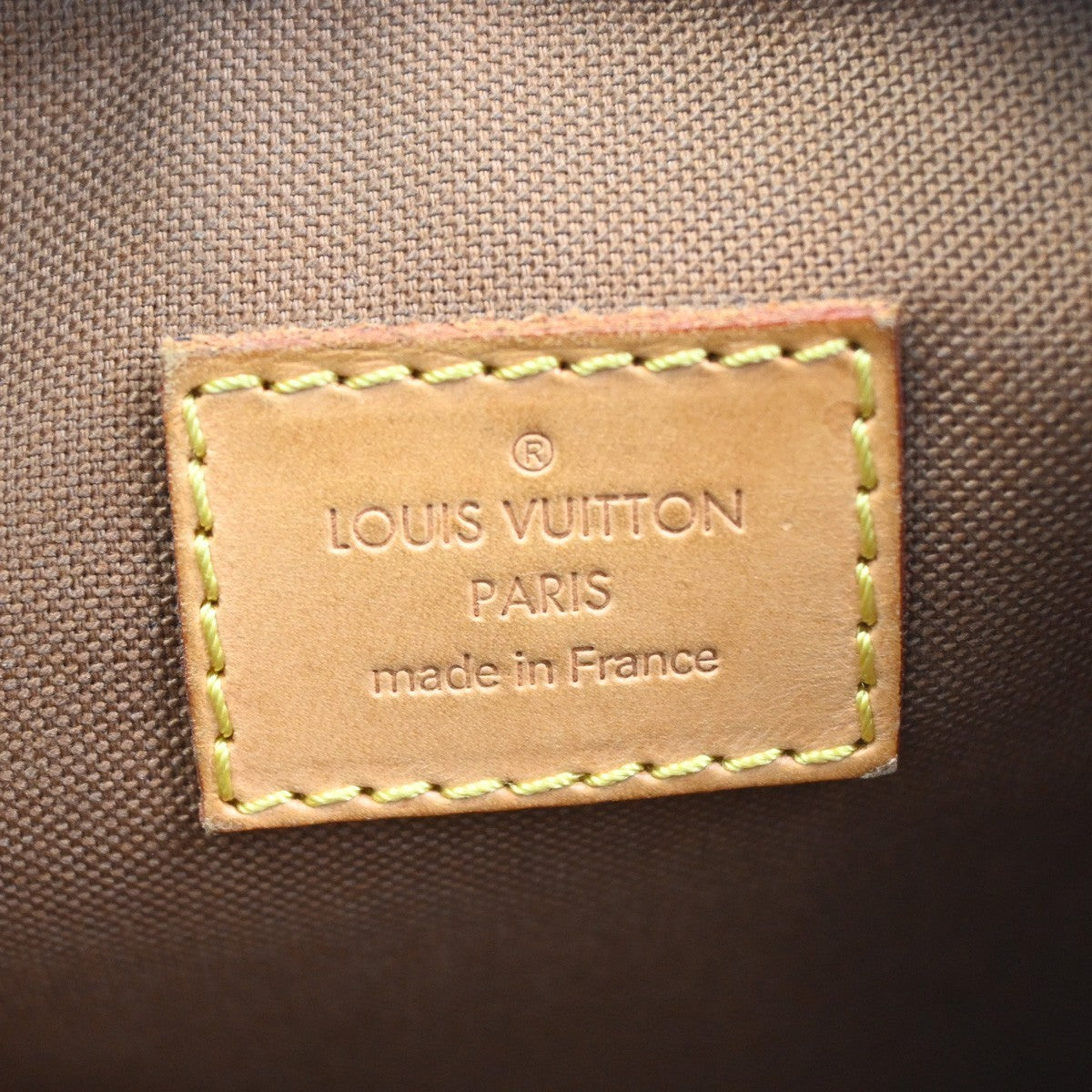 LOUIS VUITTON Pochette Bosphore Shoulder Bag Monogram Leather BN M40044 85CA833