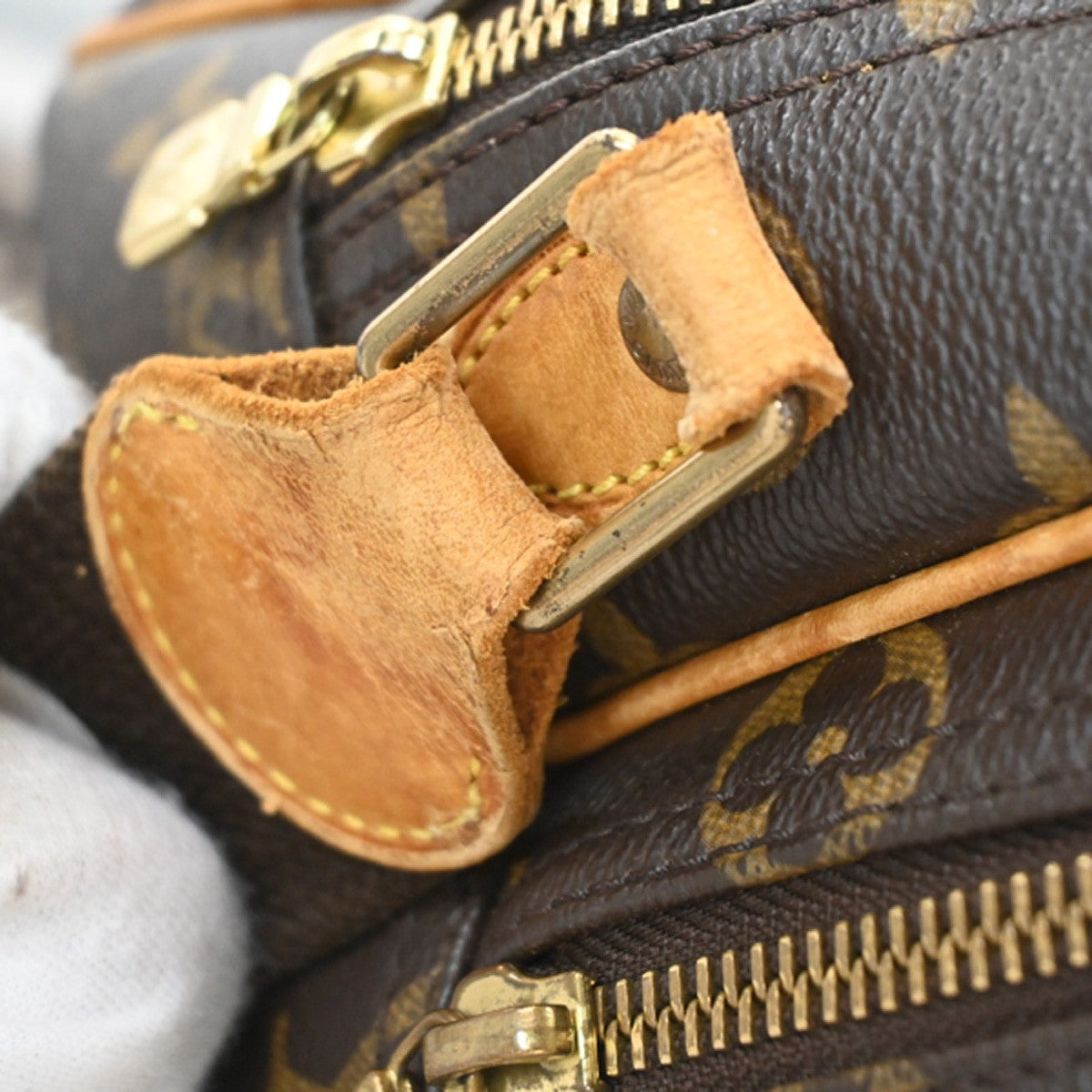 LOUIS VUITTON Reporter PM Crossbody Shoulder Bag Monogram Leather M45254 86PA057