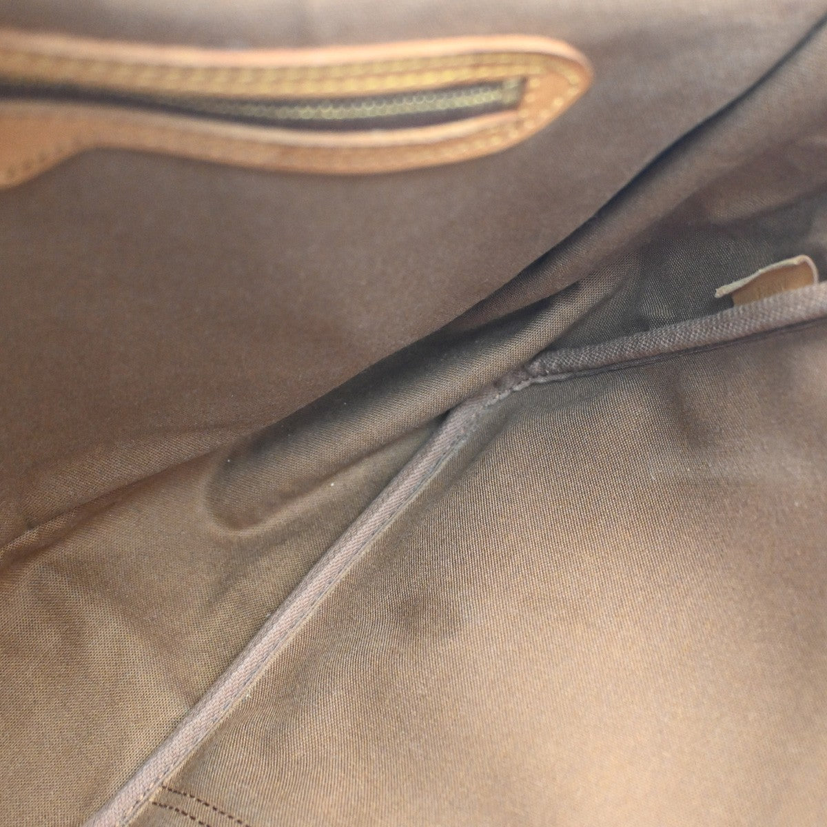 LOUIS VUITTON Gibeciere MM Shoulder Bag Monogram Leather Brown M42247 66SA102