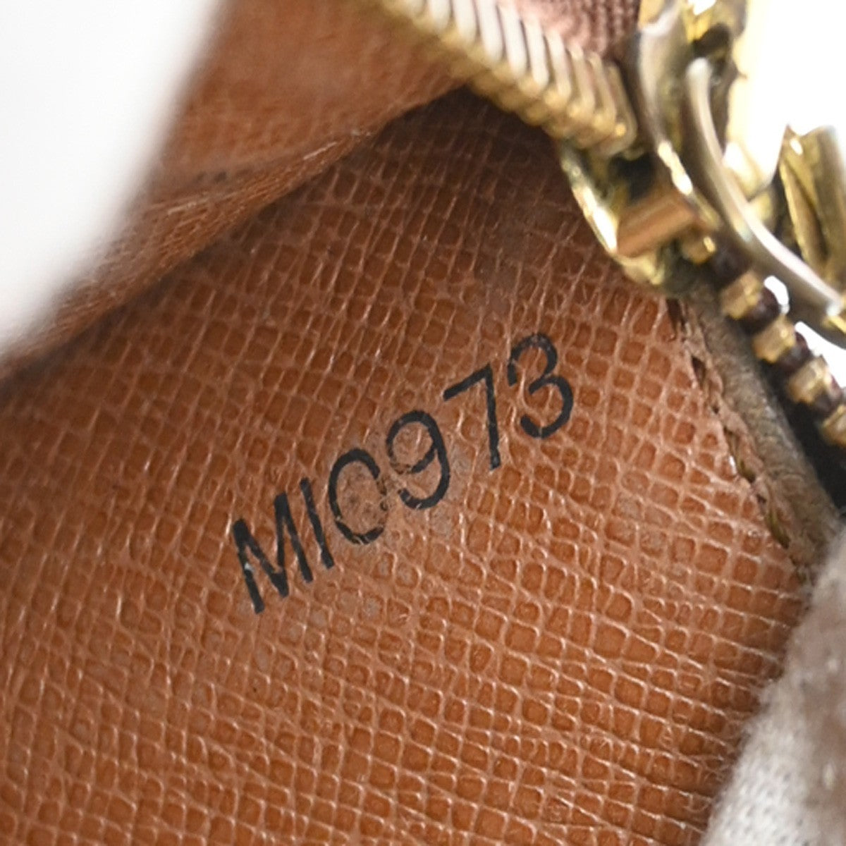 LOUIS VUITTON LV Logo 3 Set Long Wallet Key Case Monogram Leather Brown 02EF825