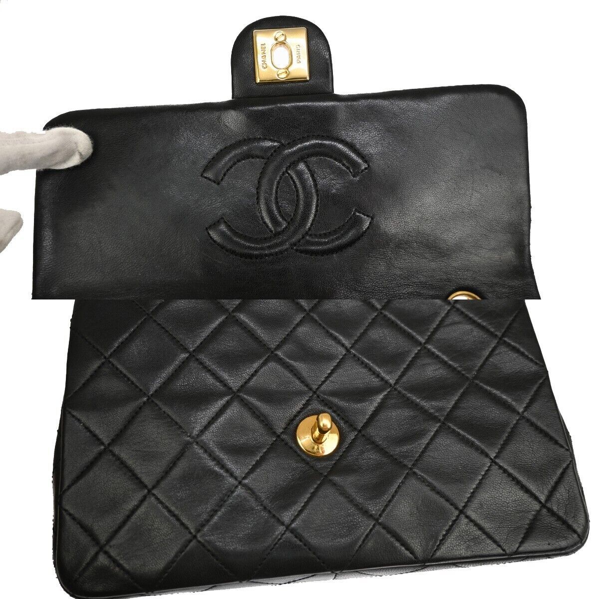 CHANEL CC Mini Matelasse Chain Shoulder Bag Leather Black GHW Vintage 323RJ288