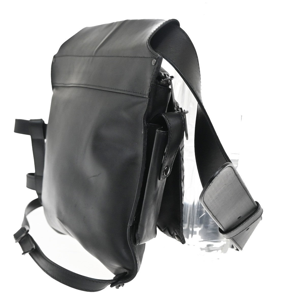 BOTTEGA VENETA Logo Intrecciato Body Bum Bag Leather Black Italy 12RL727