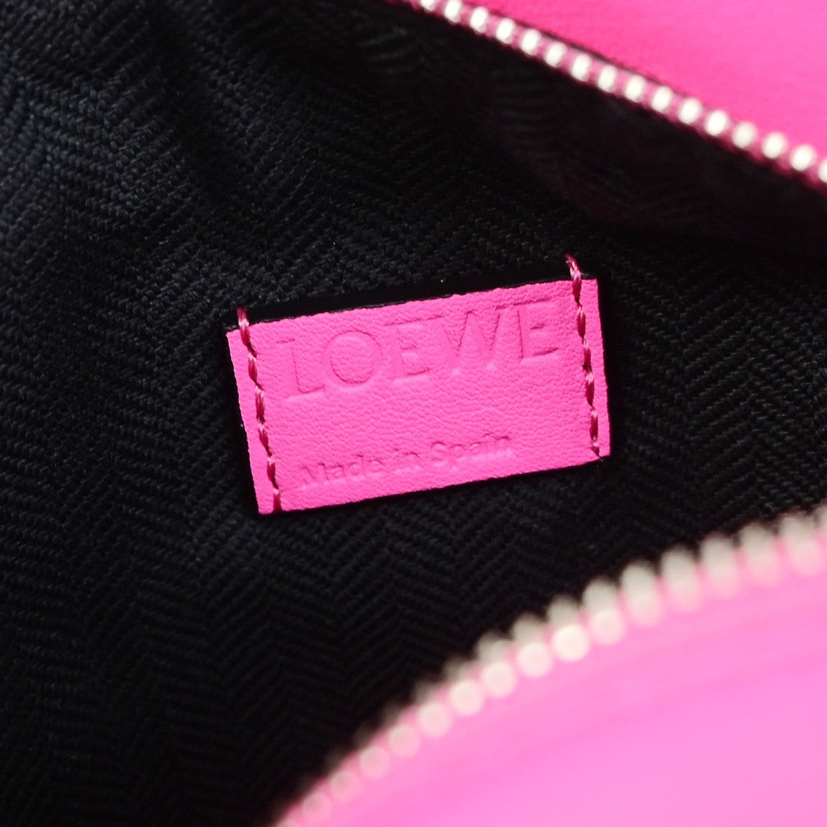 LOEWE Logo Puzzle Mini Body Shoulder Bag Leather Neon Pink SHW Spain 684RQ079