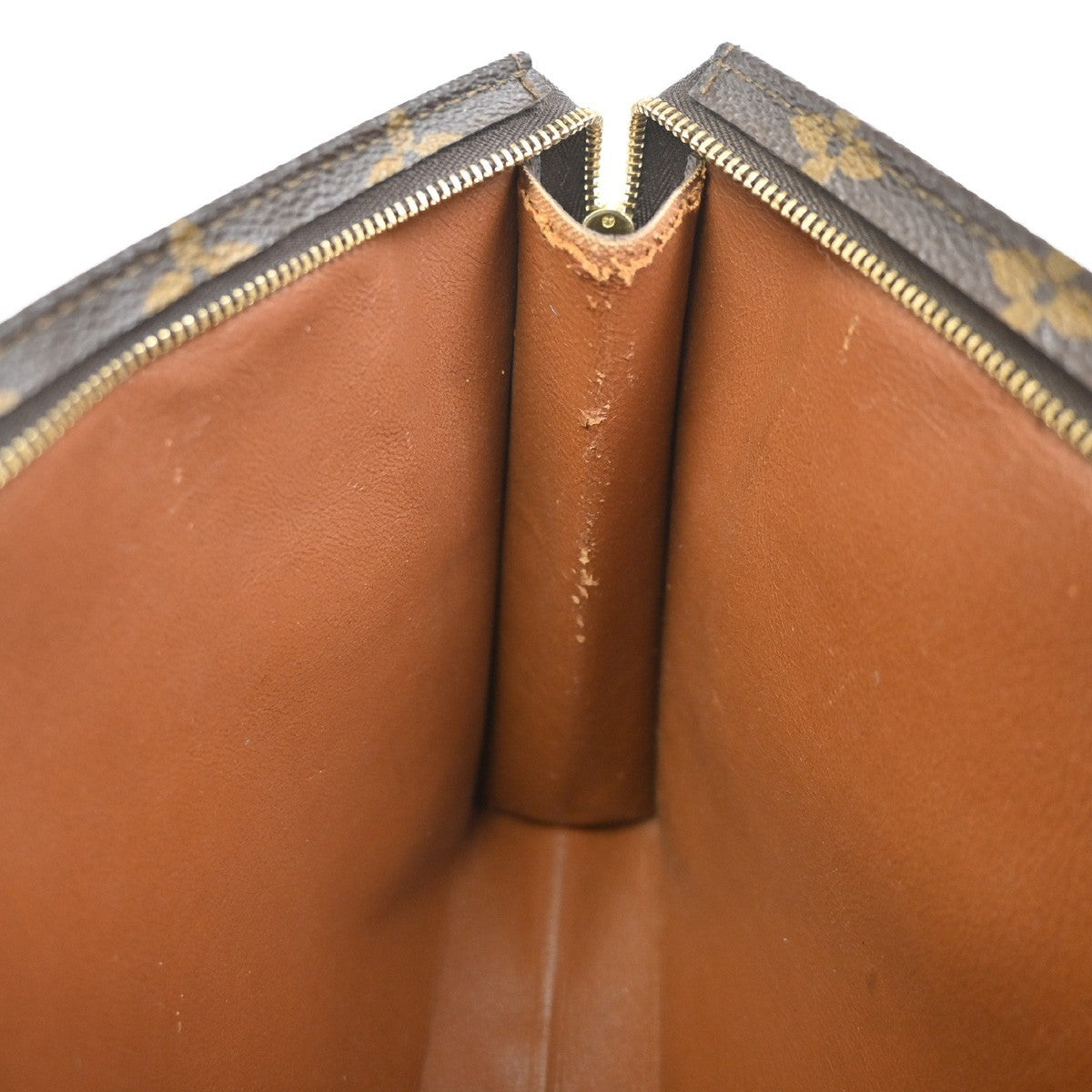 LOUIS VUITTON Poche Toilette 26 Clutch Hand Bag Monogram Leather M47542 04CA761
