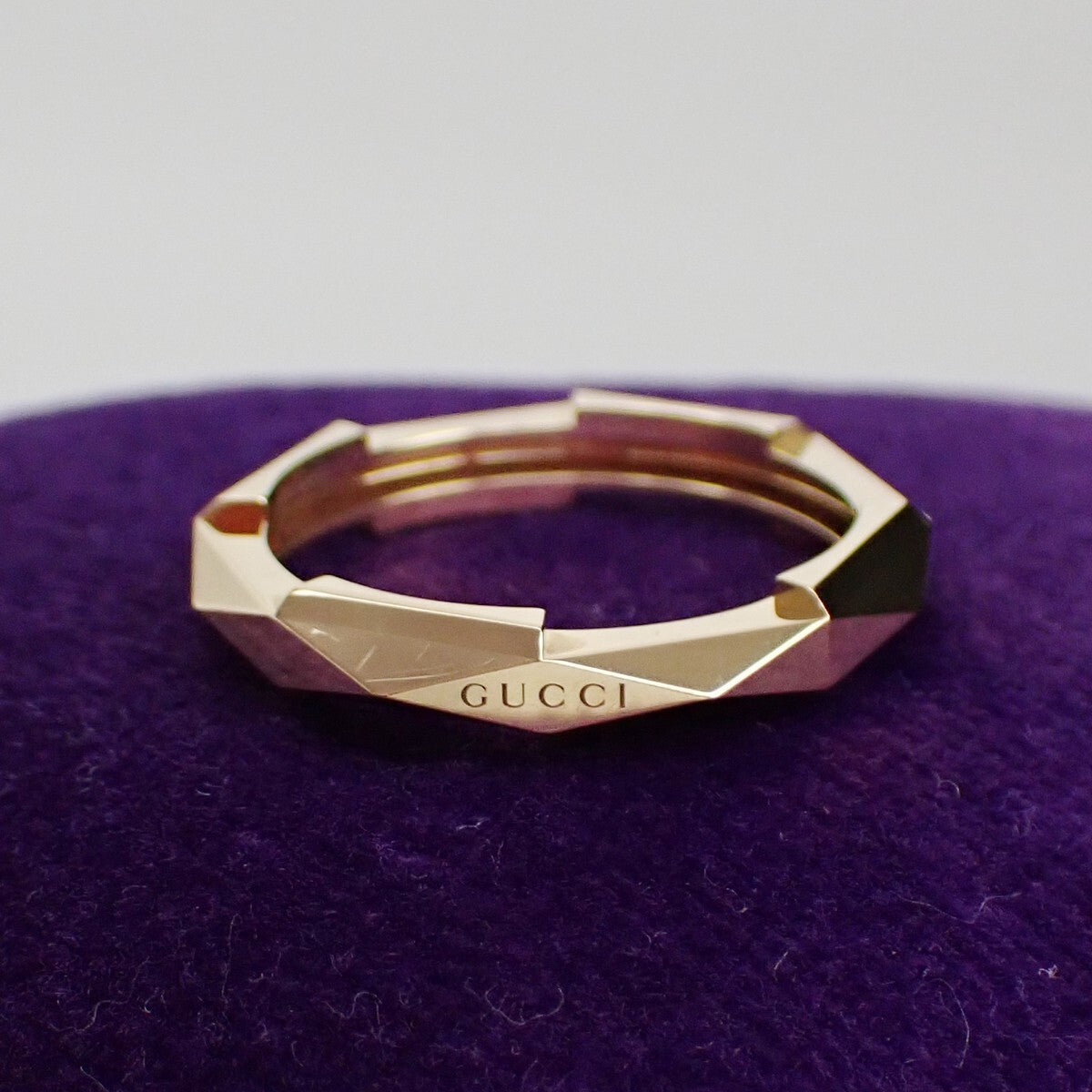 GUCCI Logo Link To Studded Ring Au750 (18K) Size 22 Yellow Gold Italy 25RK868