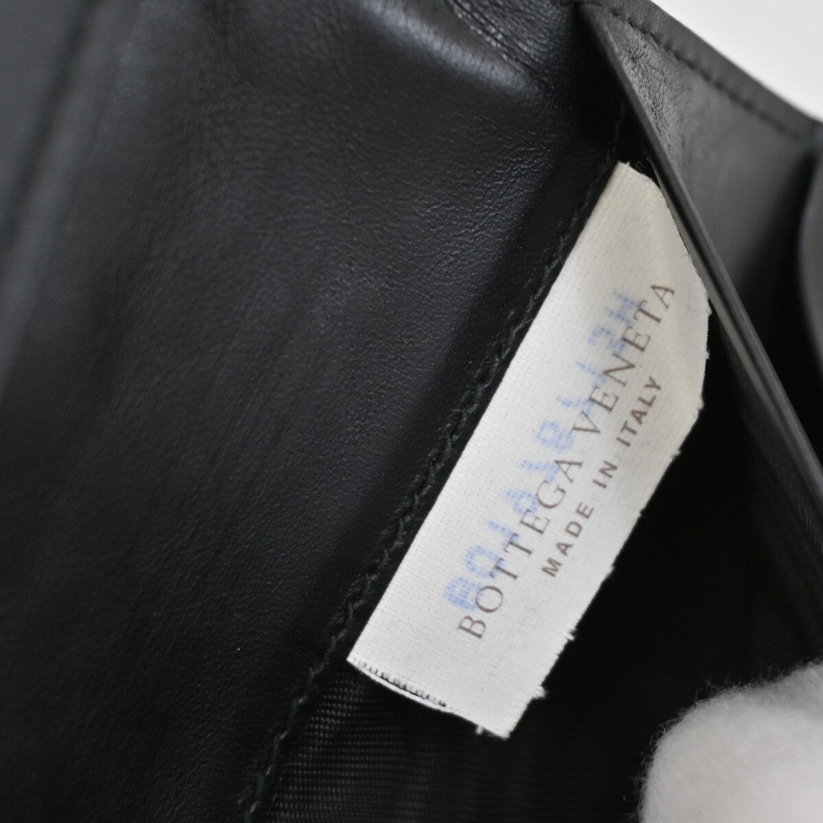 BOTTEGA VENETA Logo Intrecciato Bifold Long Wallet Leather Black Italy 69EE267