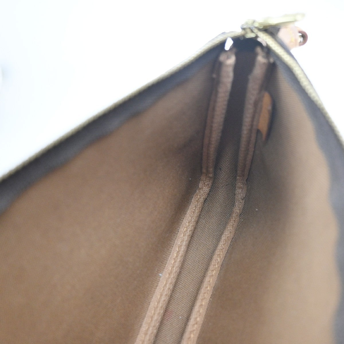 LOUIS VUITTON Pochette Accessoires Hand Bag Monogram Leather BN M51980 16MA237