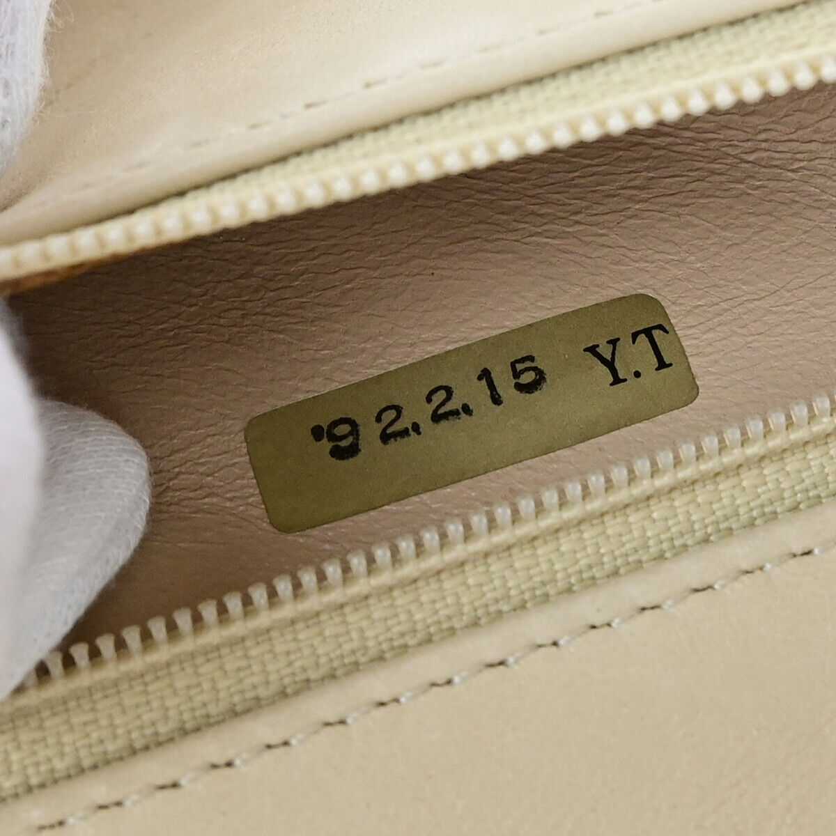 CHANEL CC Matelasse 23 Double Flap Chain Shoulder Bag Leather GHW BE 870RJ890