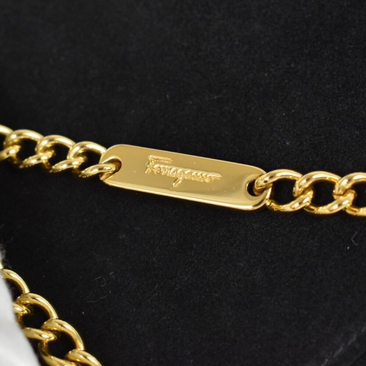 SALVATORE FERRAGAMO 2Way Chain Gancini Shoulder Bum Bag Suede Leather BK 65RC966