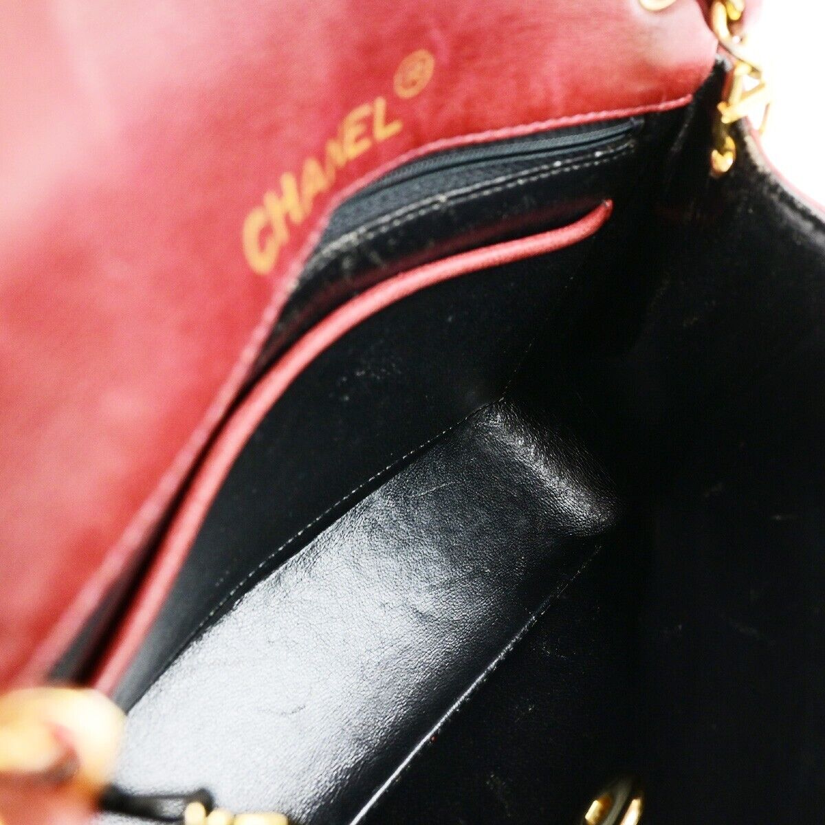 CHANEL CC Logo Mini Matelasse Chain Shoulder Bag Leather Red Vintage 335RF239