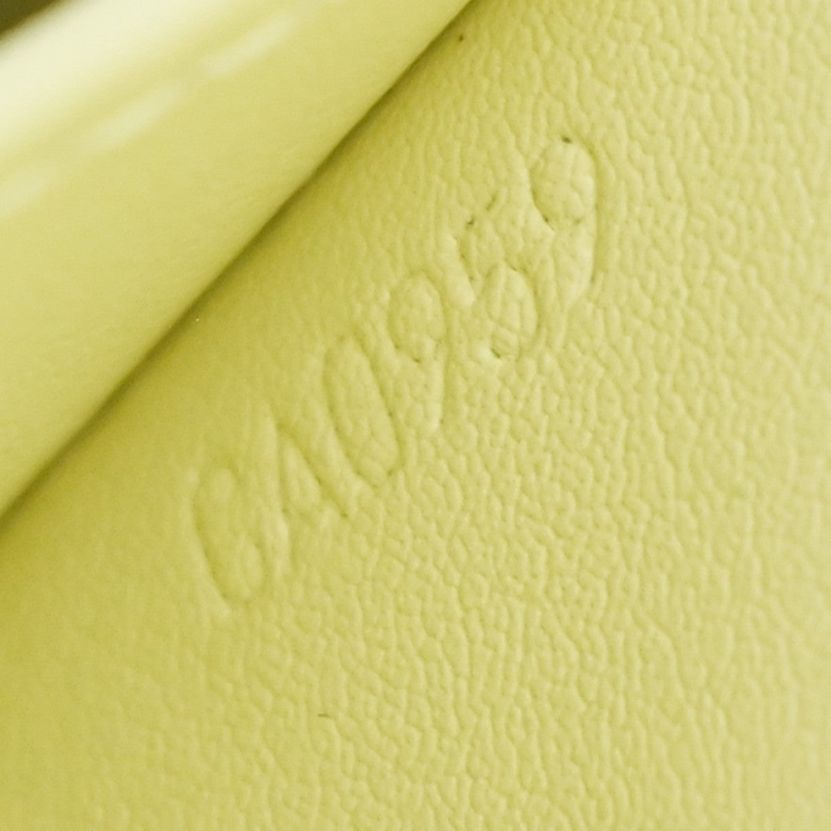 LOUIS VUITTON Thompson Street Shoulder Bag Monogram Vernis Yellow M91071 65KC803