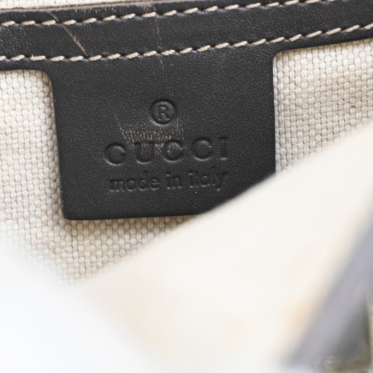 GUCCI GG Supreme Shoulder Bag Leather Beige GHW Italy 0223666 65MA089