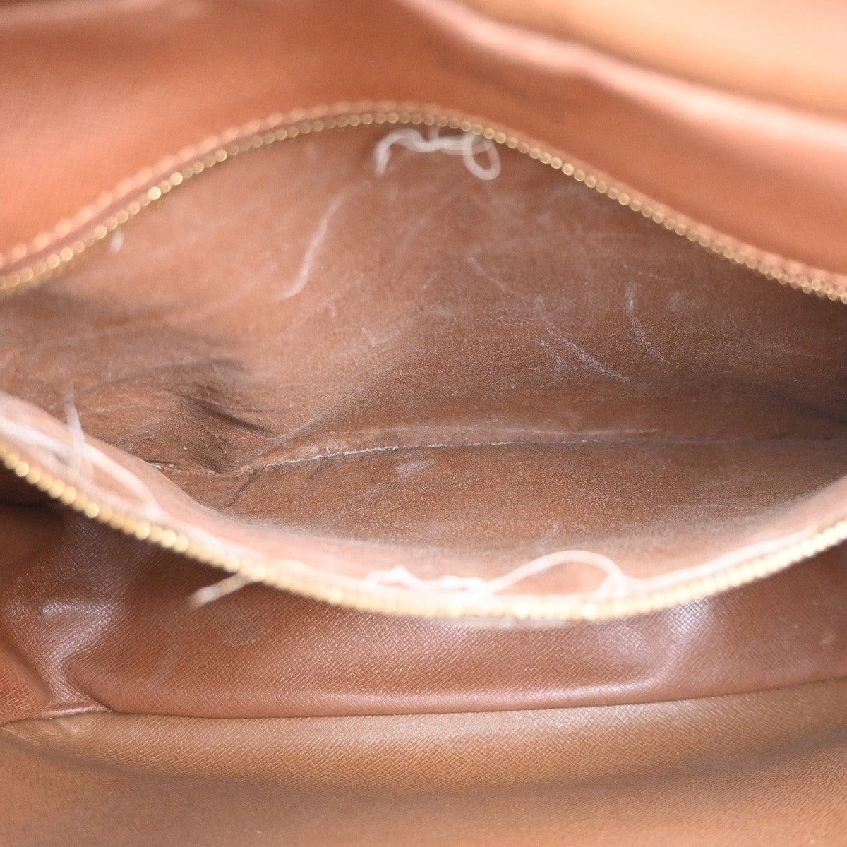 LOUIS VUITTON Nile Crossbody Shoulder Bag Monogram Leather Brown M45244 30KC811