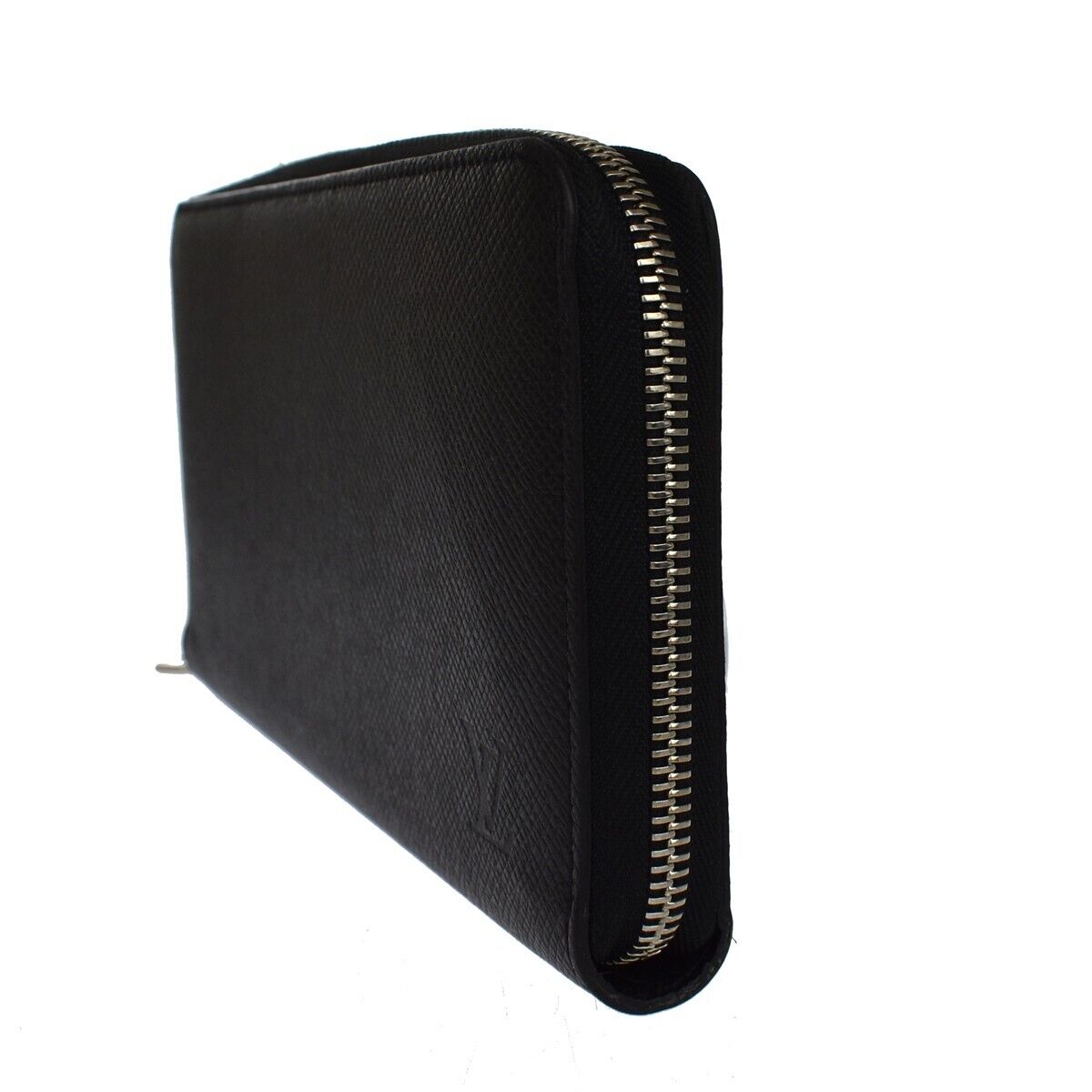 LOUIS VUITTON Zippy Organizer NM Long Bifold Wallet Taiga Leather M62643 85GA237