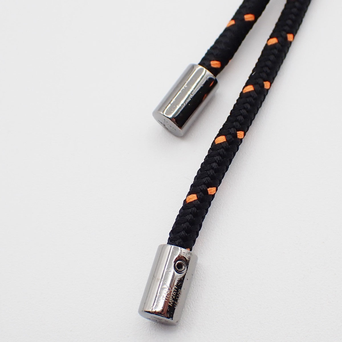 LOUIS VUITTON Porete Cles LV Shaped Rope Key Chain Black Silver MP2617 32KP063