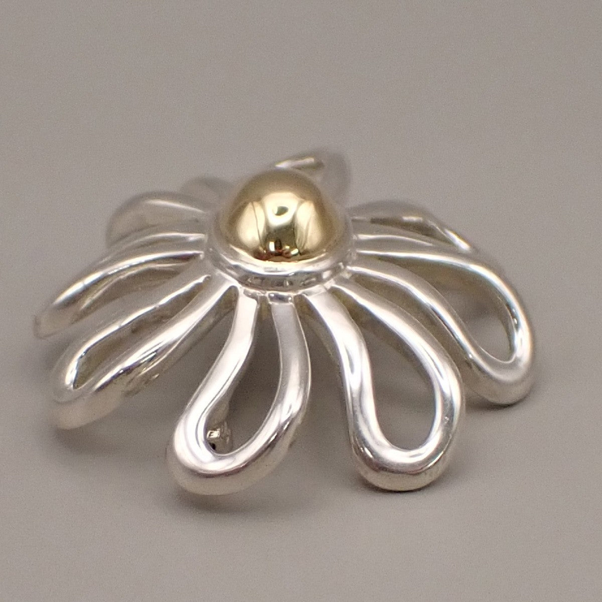 Tiffany & Co. Logo Daisy Flower Pin Brooch Silver 925/Gold 750 64RL337