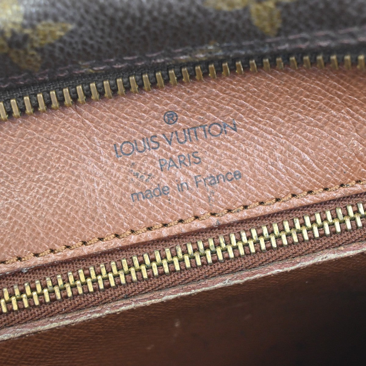 LOUIS VUITTON Nile Crossbody Shoulder Bag Monogram Leather Brown M45244 39KC979