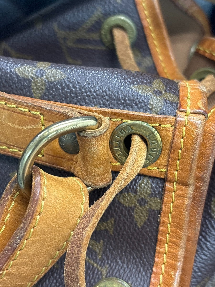 LOUIS VUITTON Petit Noe Drawstring Shoulder Bag Monogram Leather M42226 70MA705