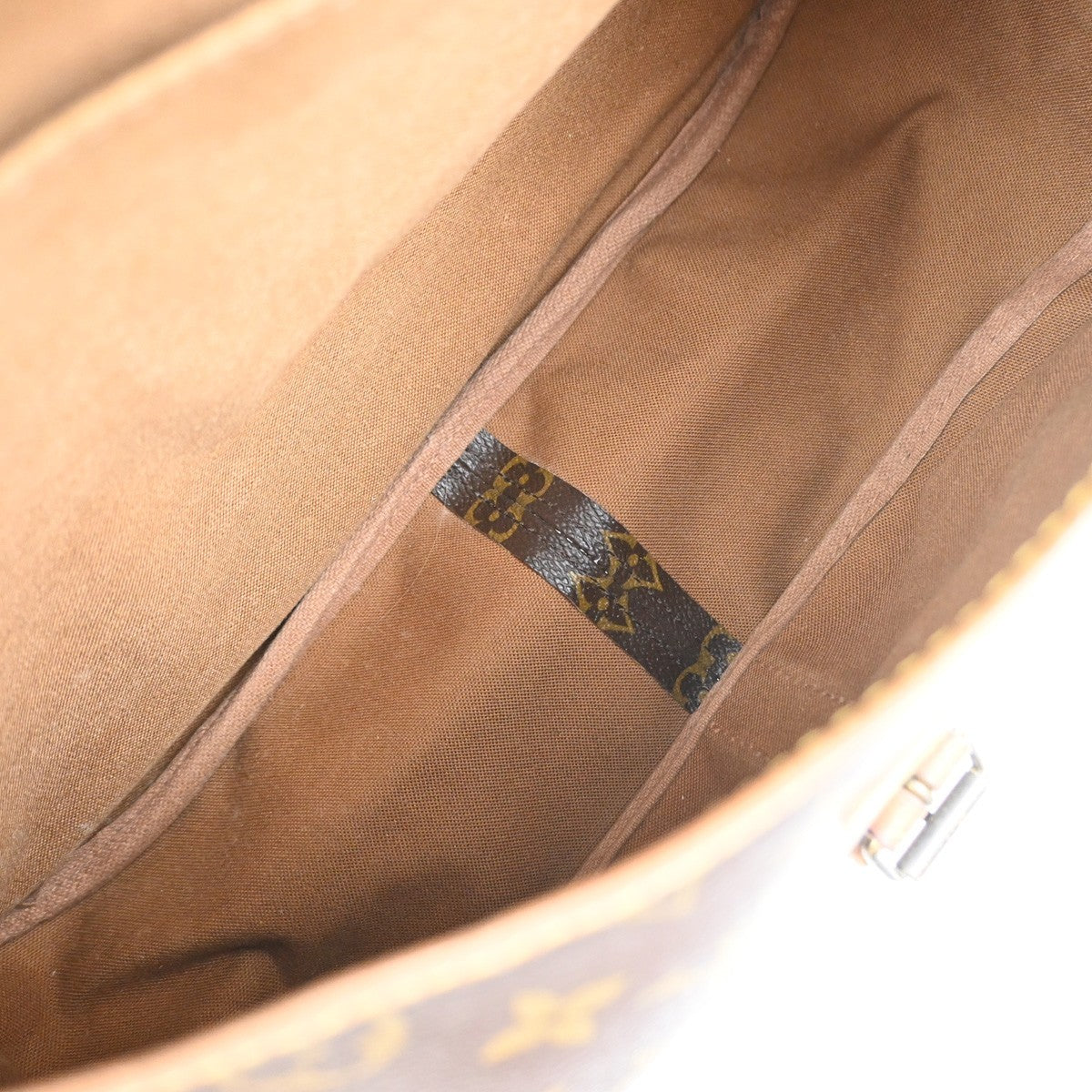LOUIS VUITTON Saumur 35 Shoulder Bag Monogram Leather BN France M42254 84YJ110