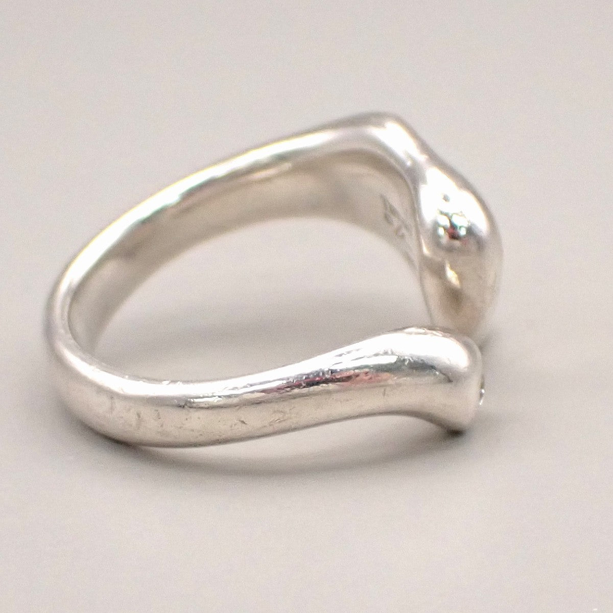 TIFFANY&Co. Logo Full Heart Diamond Ring Silver 925 Elsa Peretti Spain 08KC937