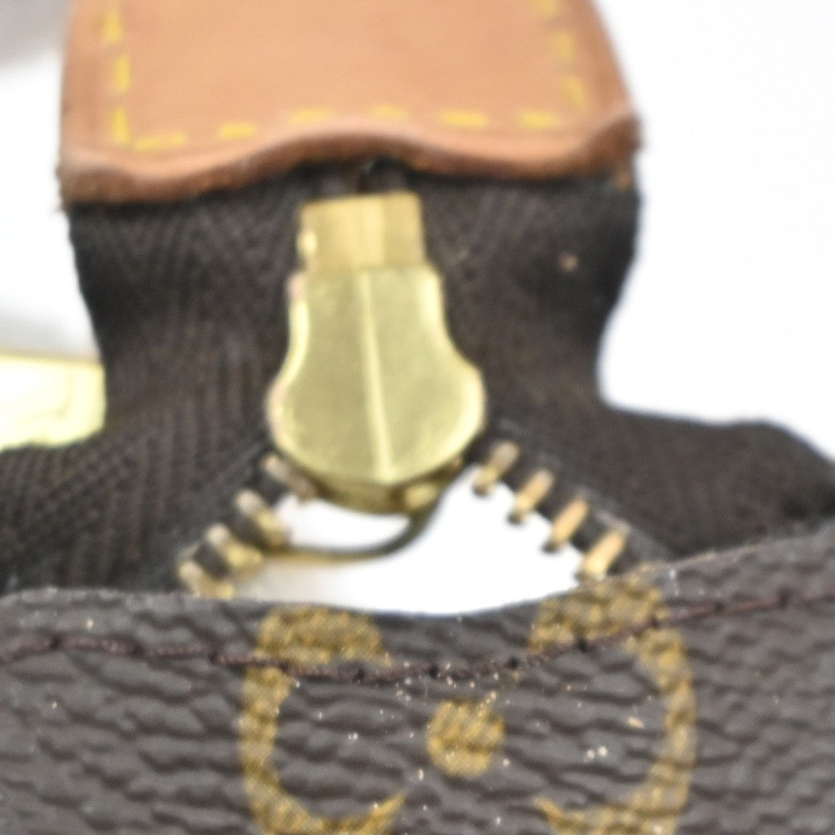 LOUIS VUITTON LV Logo Bucket GM Pouch Bag Monogram Leather Brown Gold 05MA329