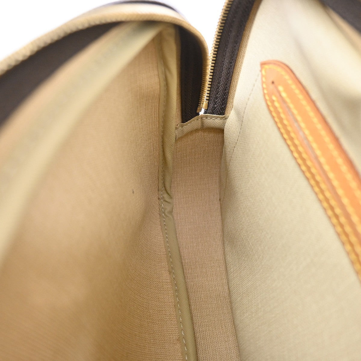 LOUIS VUITTON Reporter PM Crossbody Shoulder Bag Monogram Leather M45254 98KB397