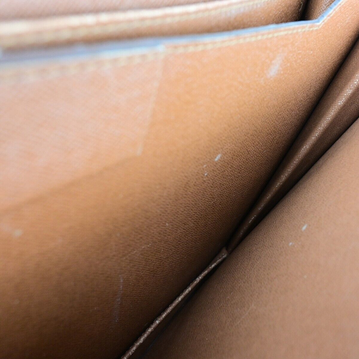 LOUIS VUITTON Serviette Conseiller Hand Bag Monogram Leather BN M53331 38EC958