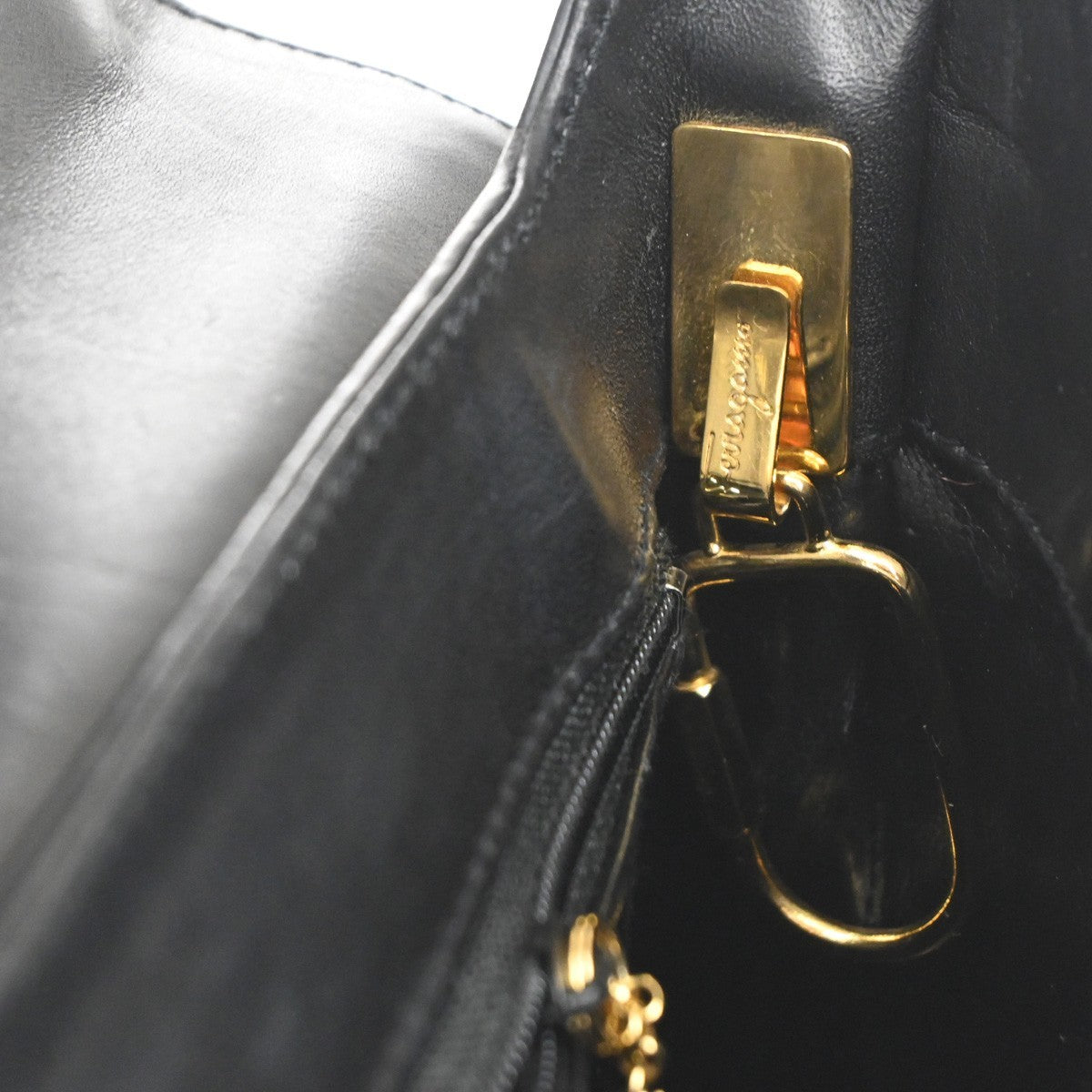 SALVATORE FERRAGAMO Logo Shoulder Bag Leather Black Italy 61CA382