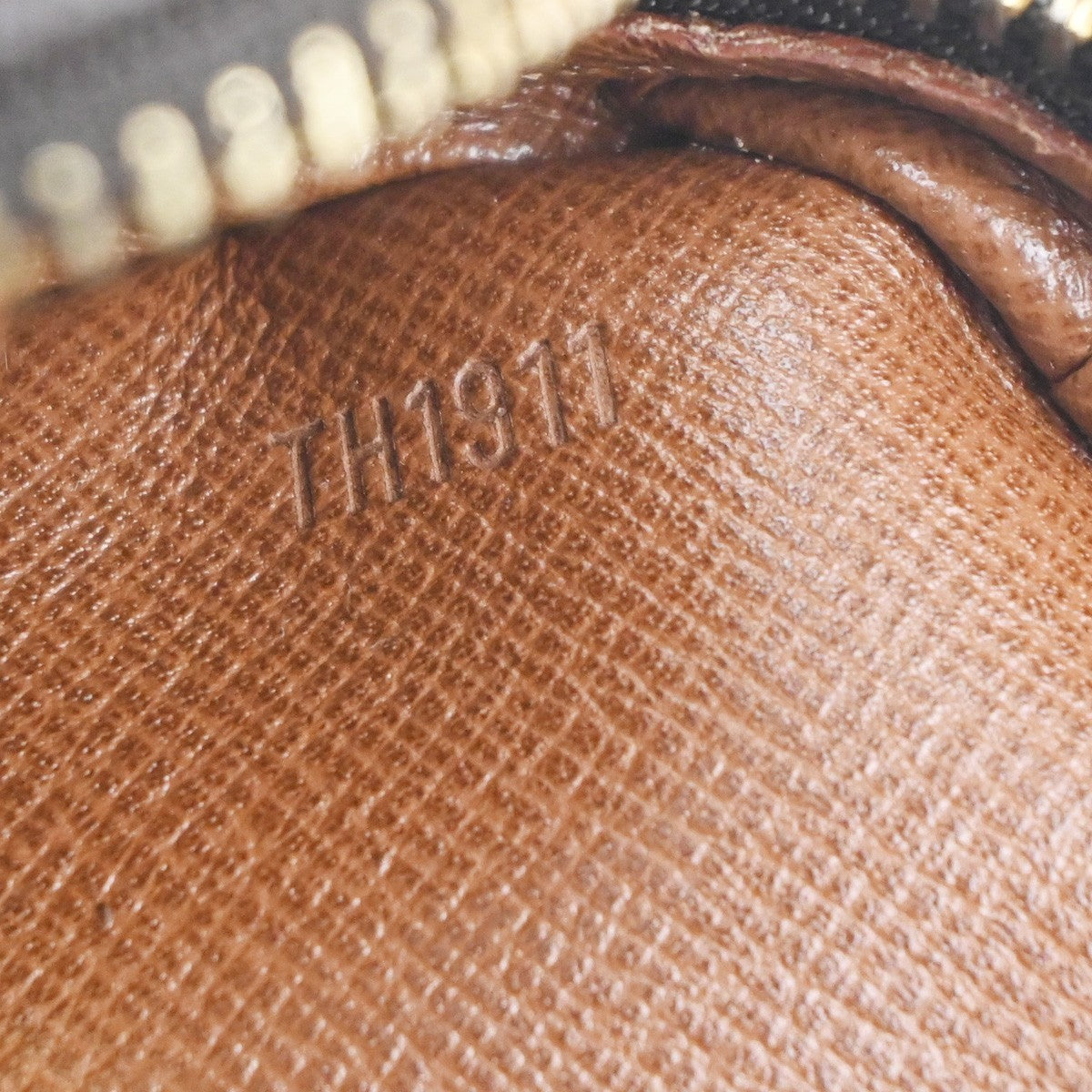 LOUIS VUITTON Marly Dragonne GM Clutch Hand Bag Monogram Brown M51825 32MA361
